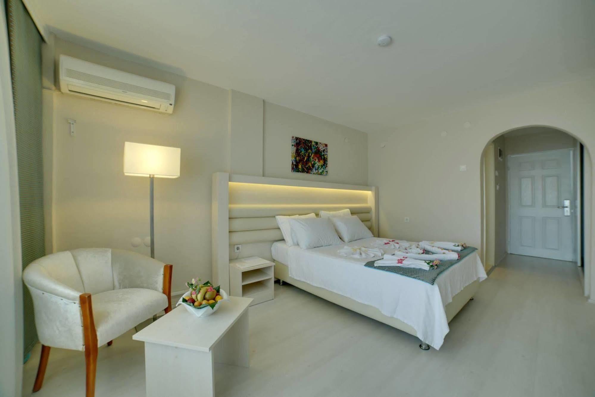 Capre Mare Beach Resort Дидим Екстериор снимка